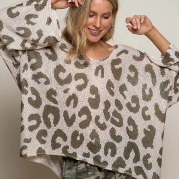 POL Sweaters - POL Oversized Leopard Olive Sweater V Neck Size Small